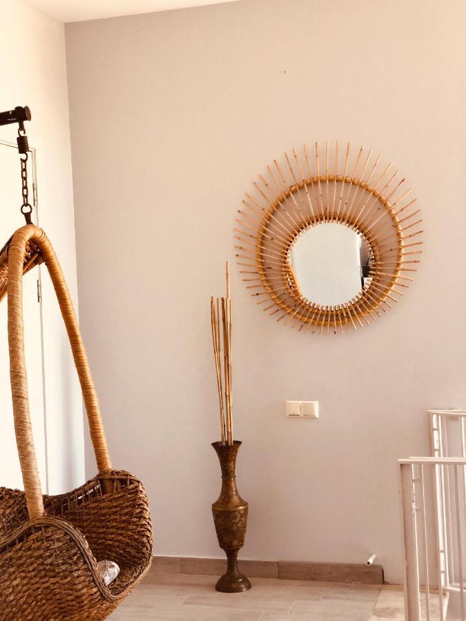 Lovely Villa אורקי מראה חיצוני תמונה