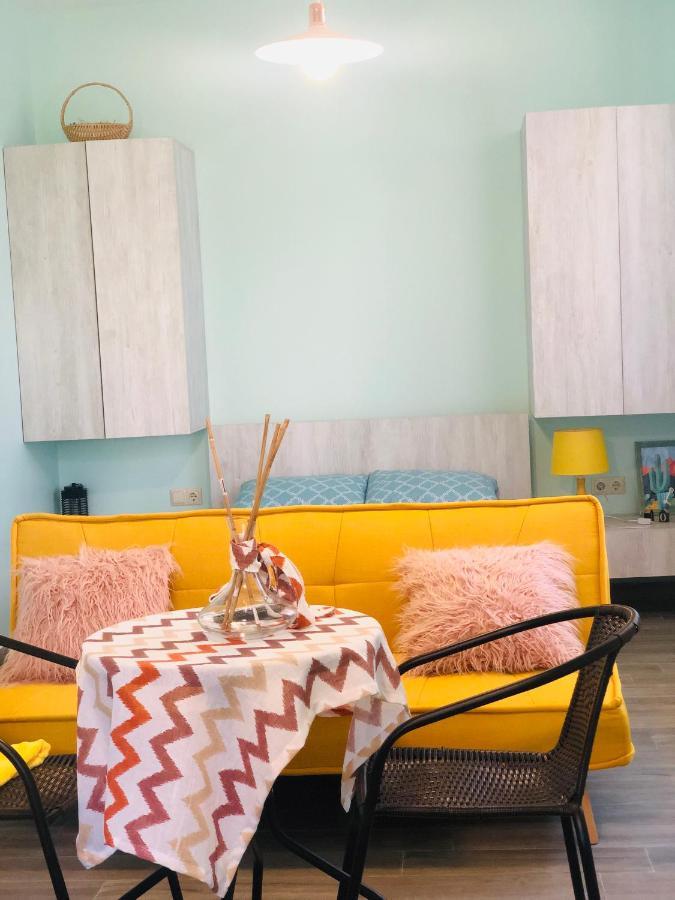 Lovely Villa אורקי מראה חיצוני תמונה