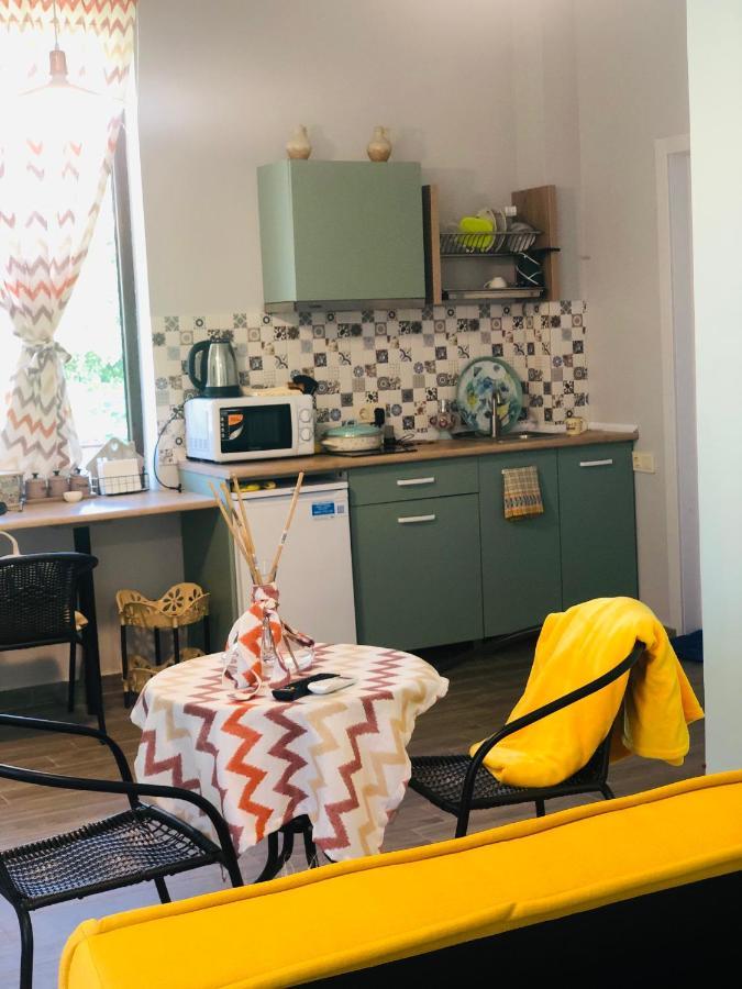 Lovely Villa אורקי מראה חיצוני תמונה