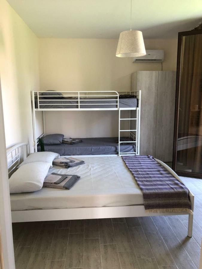 Lovely Villa אורקי מראה חיצוני תמונה